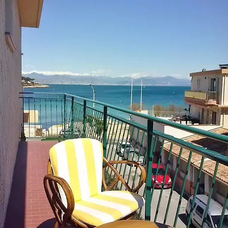 Du Levant Hotel